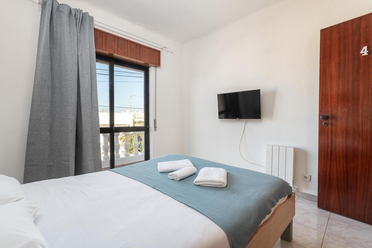 פארו Blife Marya Private Rooms - Airport Stay מראה חיצוני תמונה