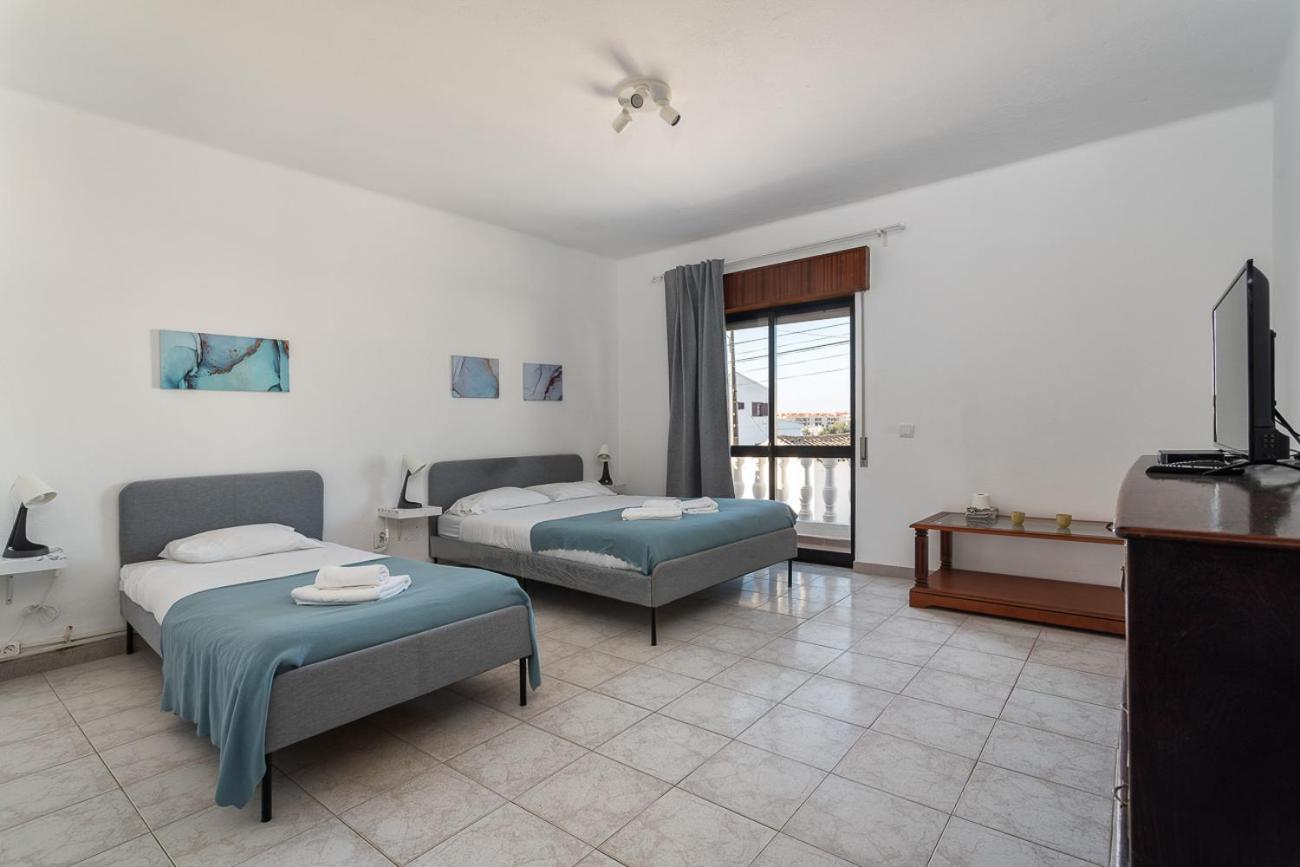 פארו Blife Marya Private Rooms - Airport Stay מראה חיצוני תמונה