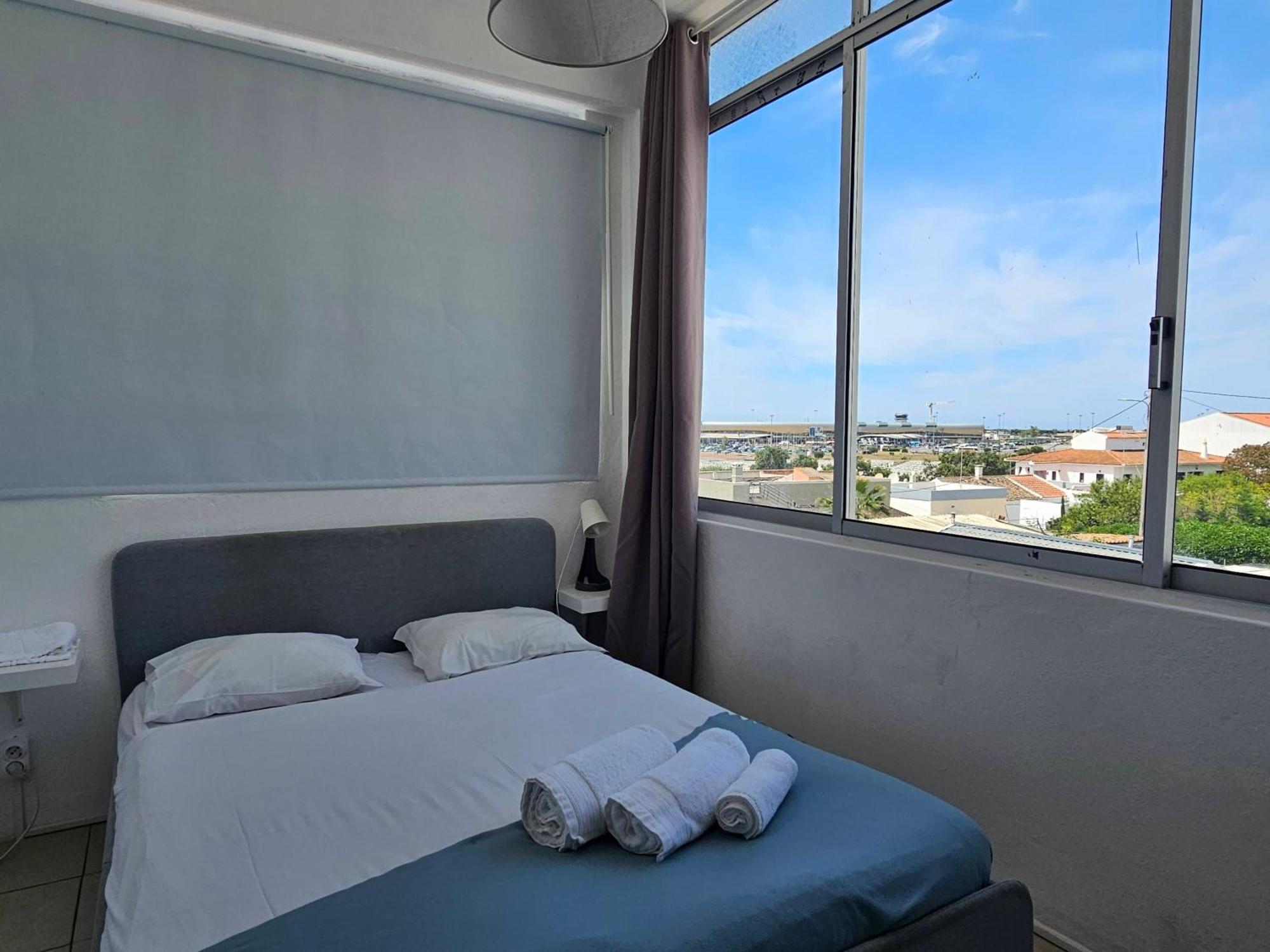 פארו Blife Marya Private Rooms - Airport Stay חדר תמונה