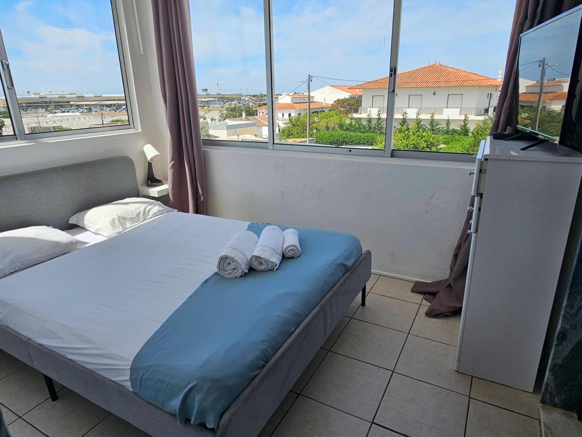 פארו Blife Marya Private Rooms - Airport Stay חדר תמונה