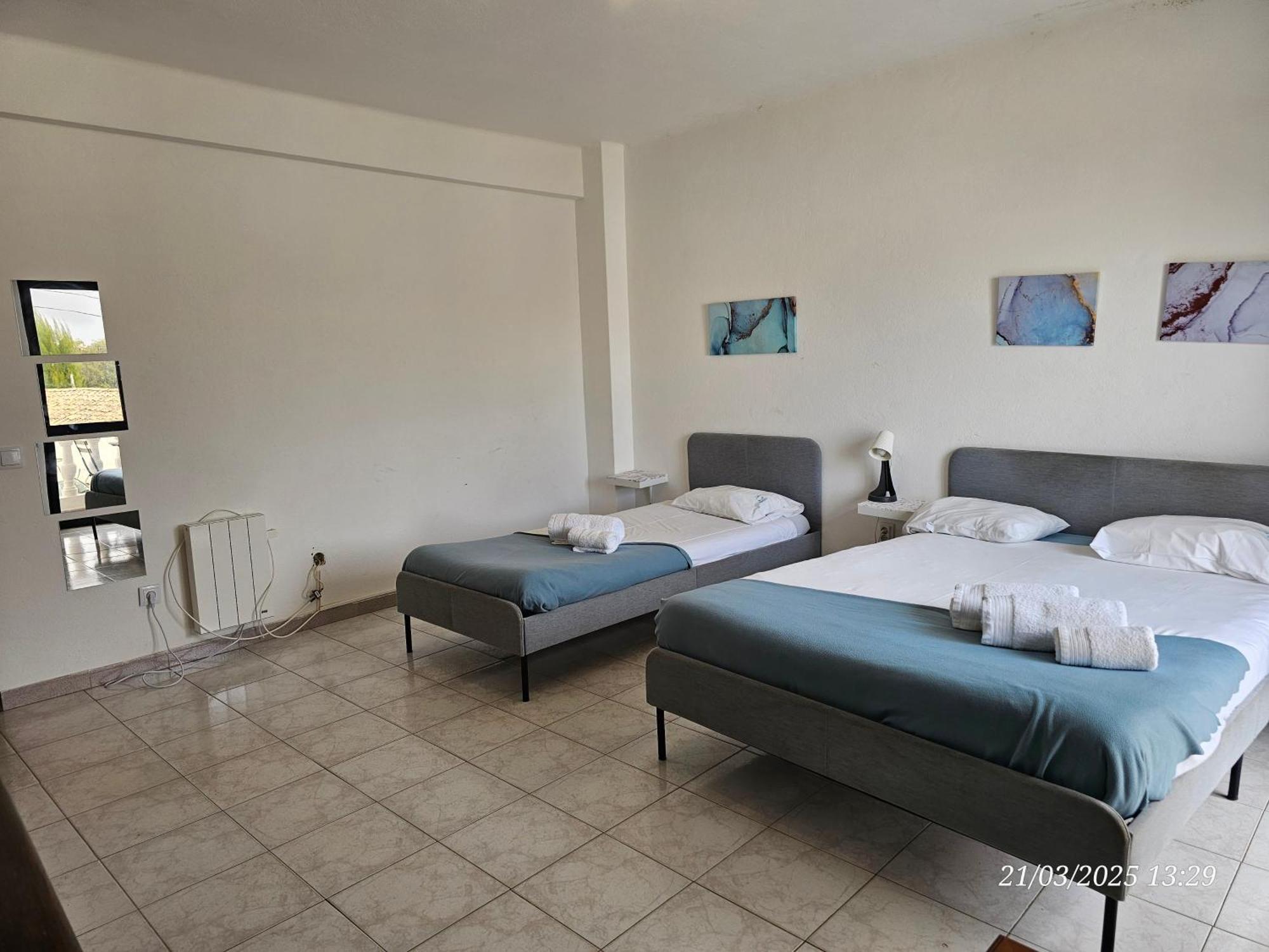 פארו Blife Marya Private Rooms - Airport Stay חדר תמונה
